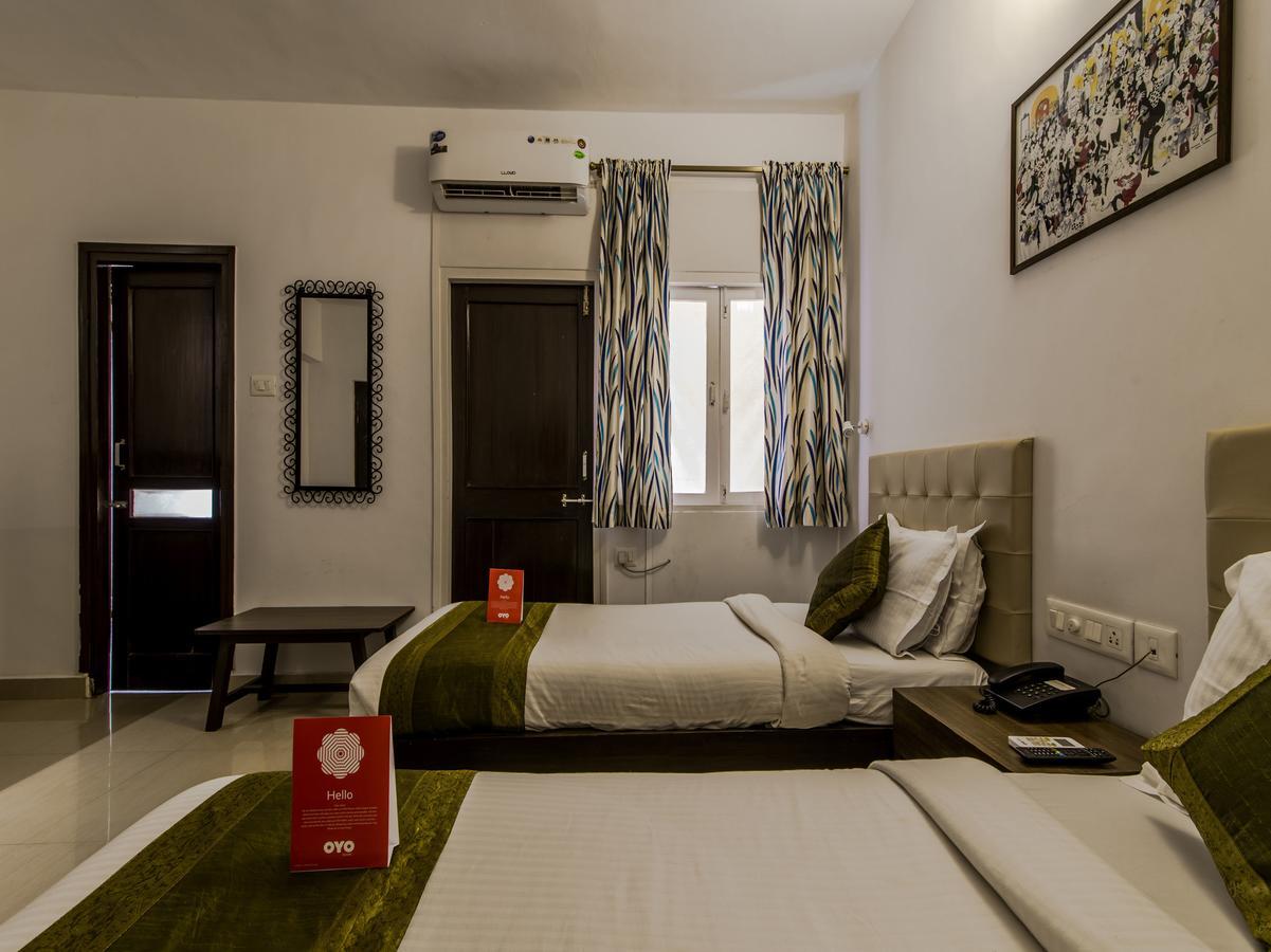 Oyo 10241 Hotel Mayfair Goa Exterior foto