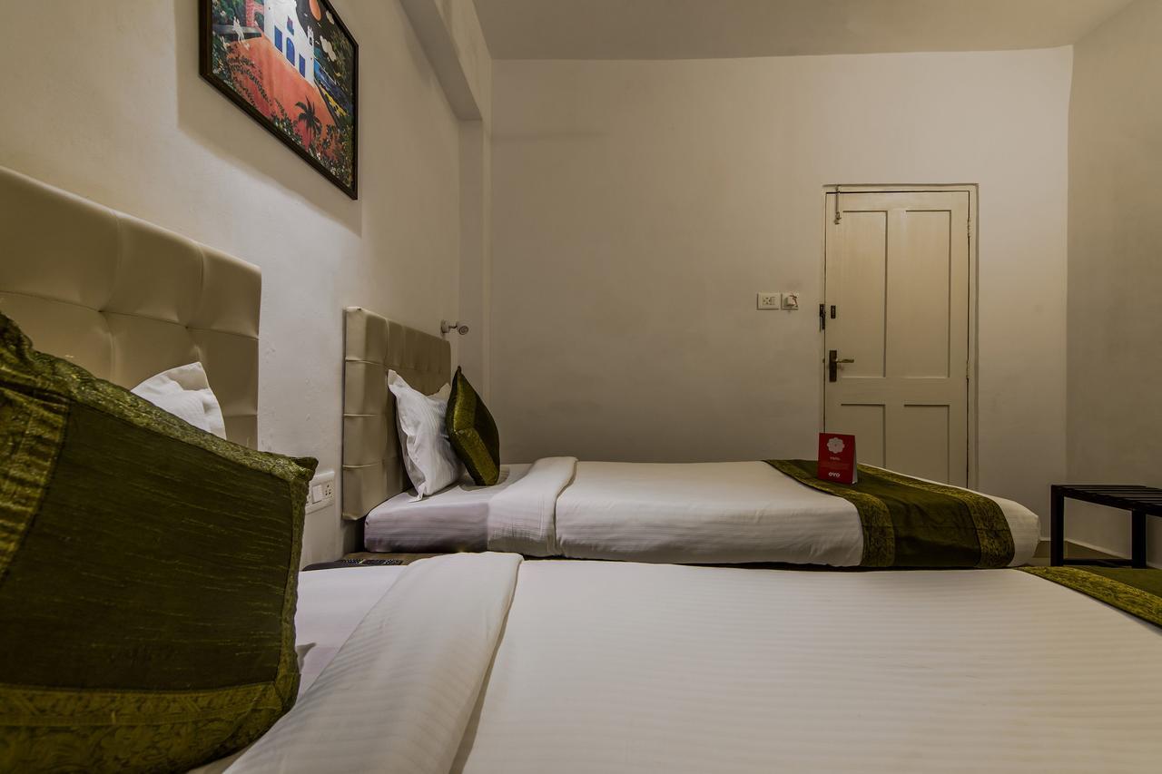 Oyo 10241 Hotel Mayfair Goa Exterior foto