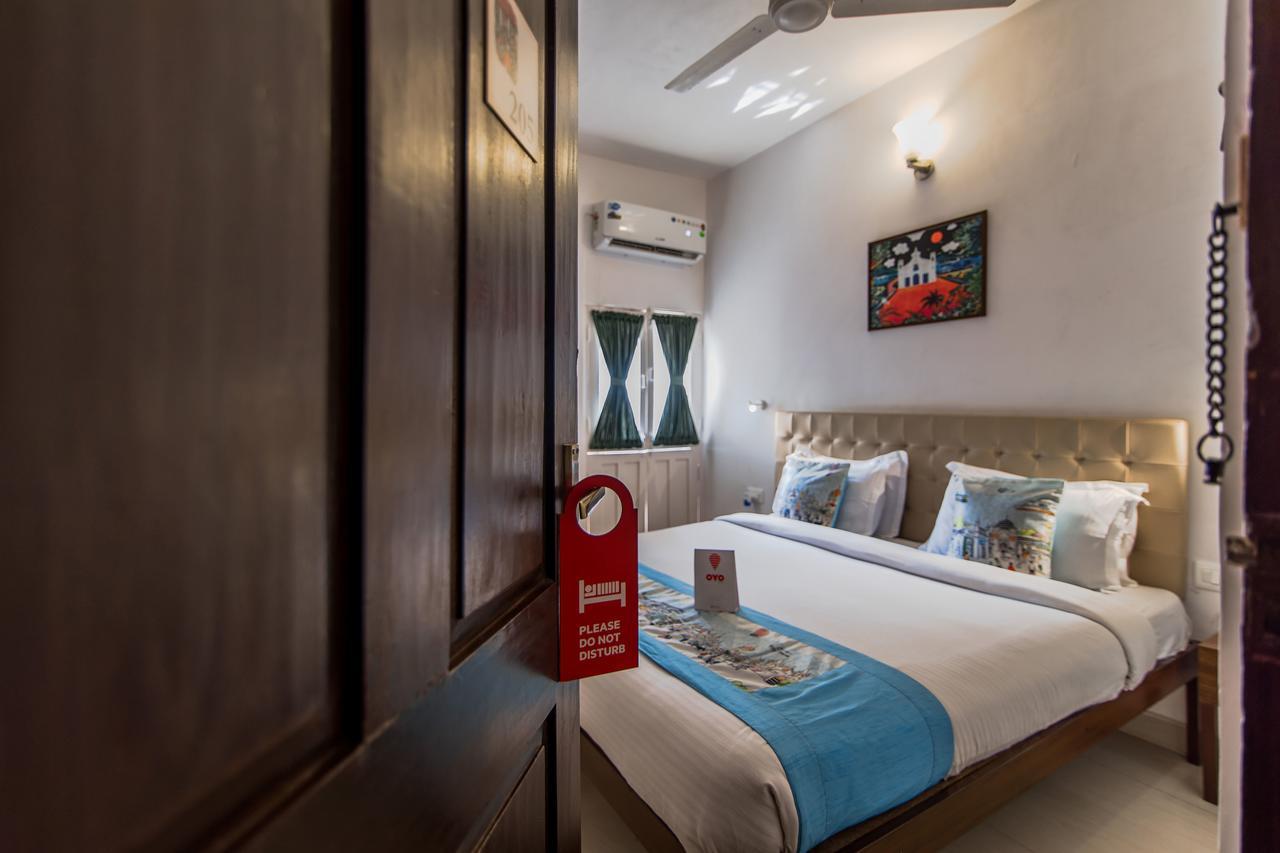 Oyo 10241 Hotel Mayfair Goa Exterior foto