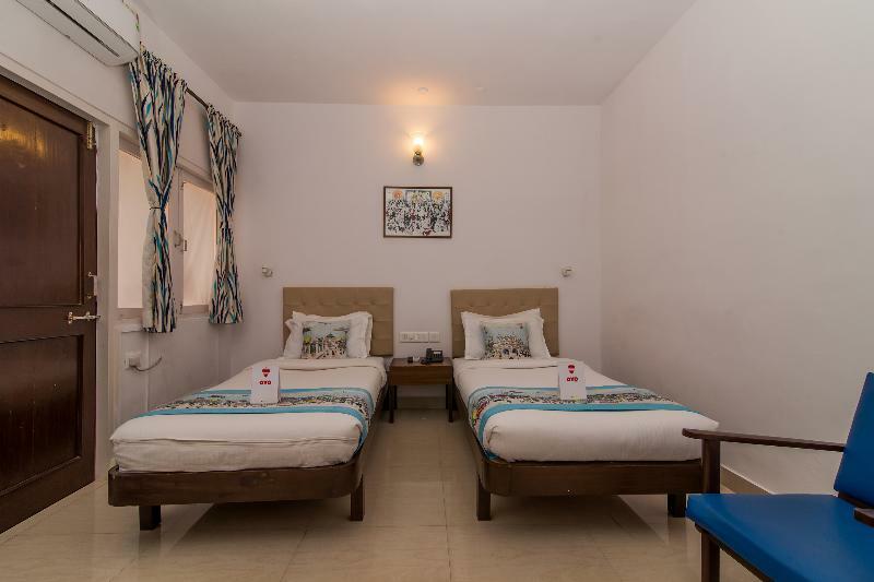 Oyo 10241 Hotel Mayfair Goa Exterior foto