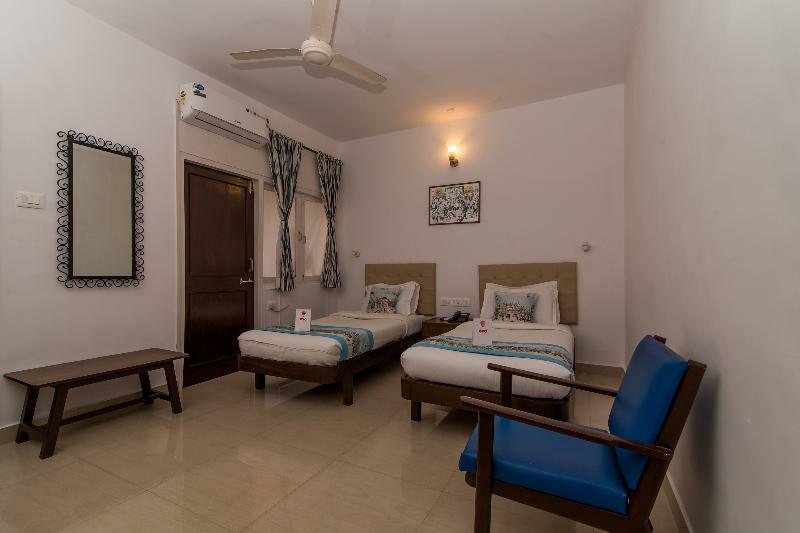Oyo 10241 Hotel Mayfair Goa Exterior foto