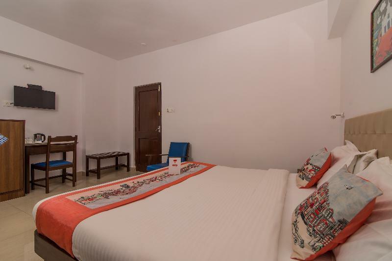 Oyo 10241 Hotel Mayfair Goa Exterior foto